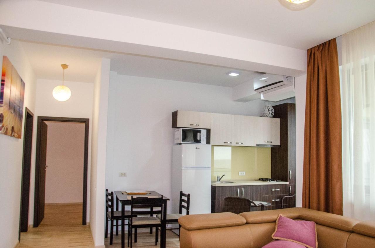Velvet Residence Navodari Bagian luar foto